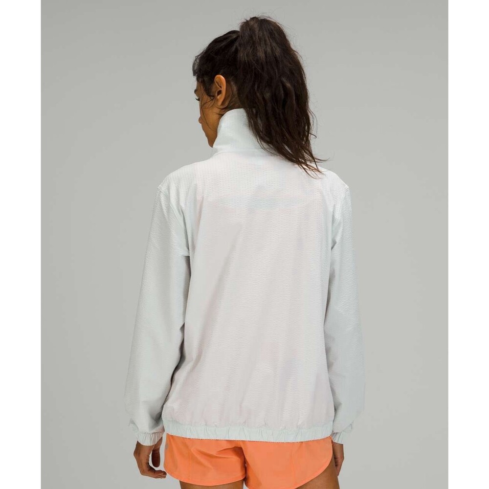 Lululemon Pack Light Pullover Packable Jacket in … - image 15